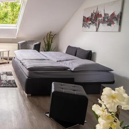 Easystay Apartment